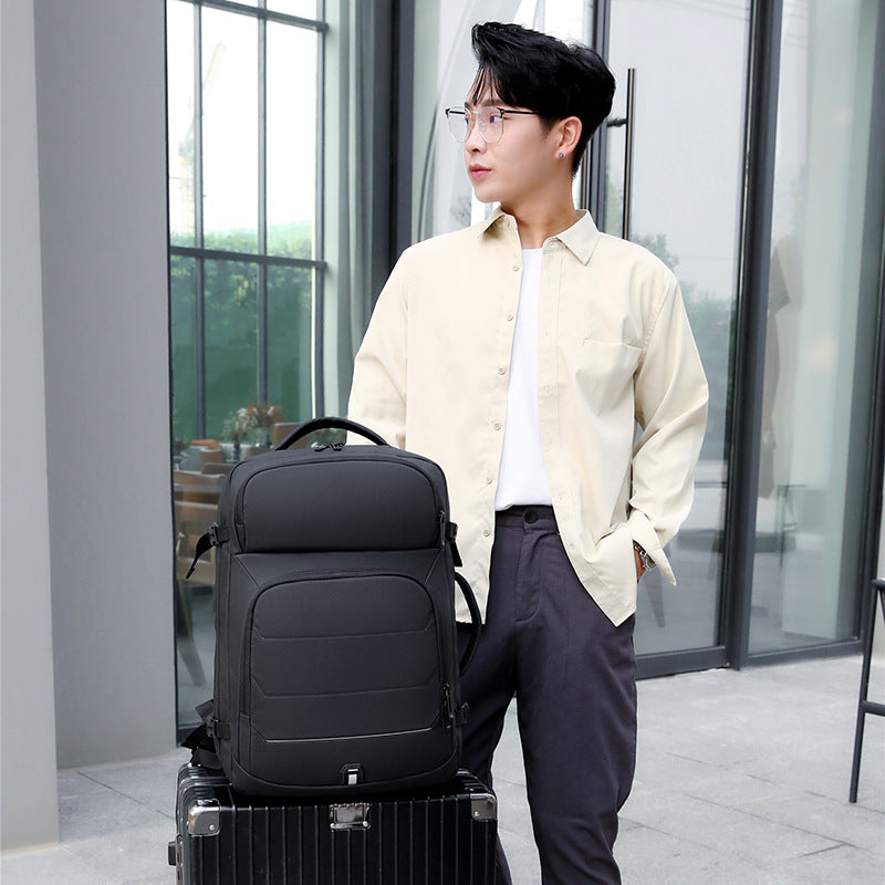 Business Backpack for 17" Laptop - Versatile Travel Bag