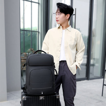 Business Backpack for 17" Laptop - Versatile Travel Bag
