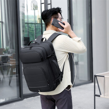 Business Backpack for 17" Laptop - Versatile Travel Bag